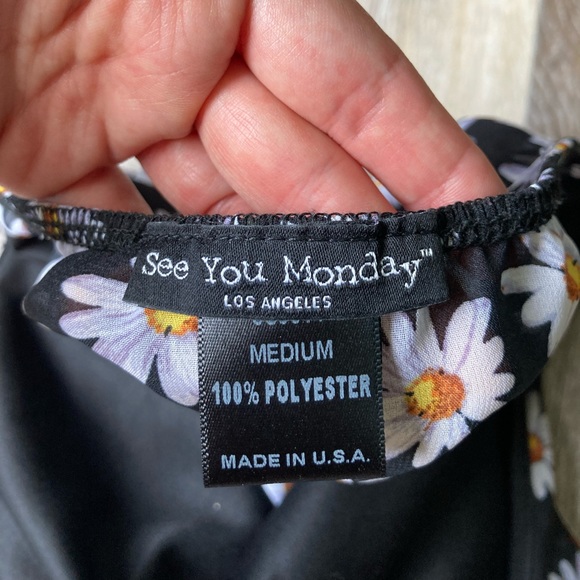 Cute floral romper See You Monday - Picture 7 of 10